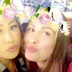 Meet your Posher, Alma